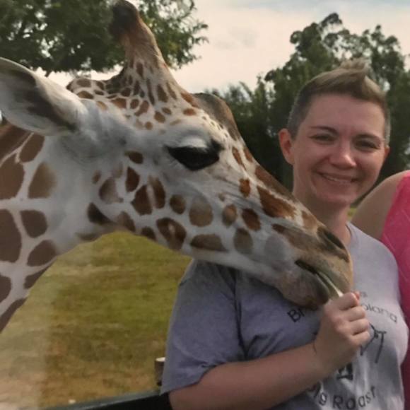 Meet your Posher, Jessica - Picture 1 of 1